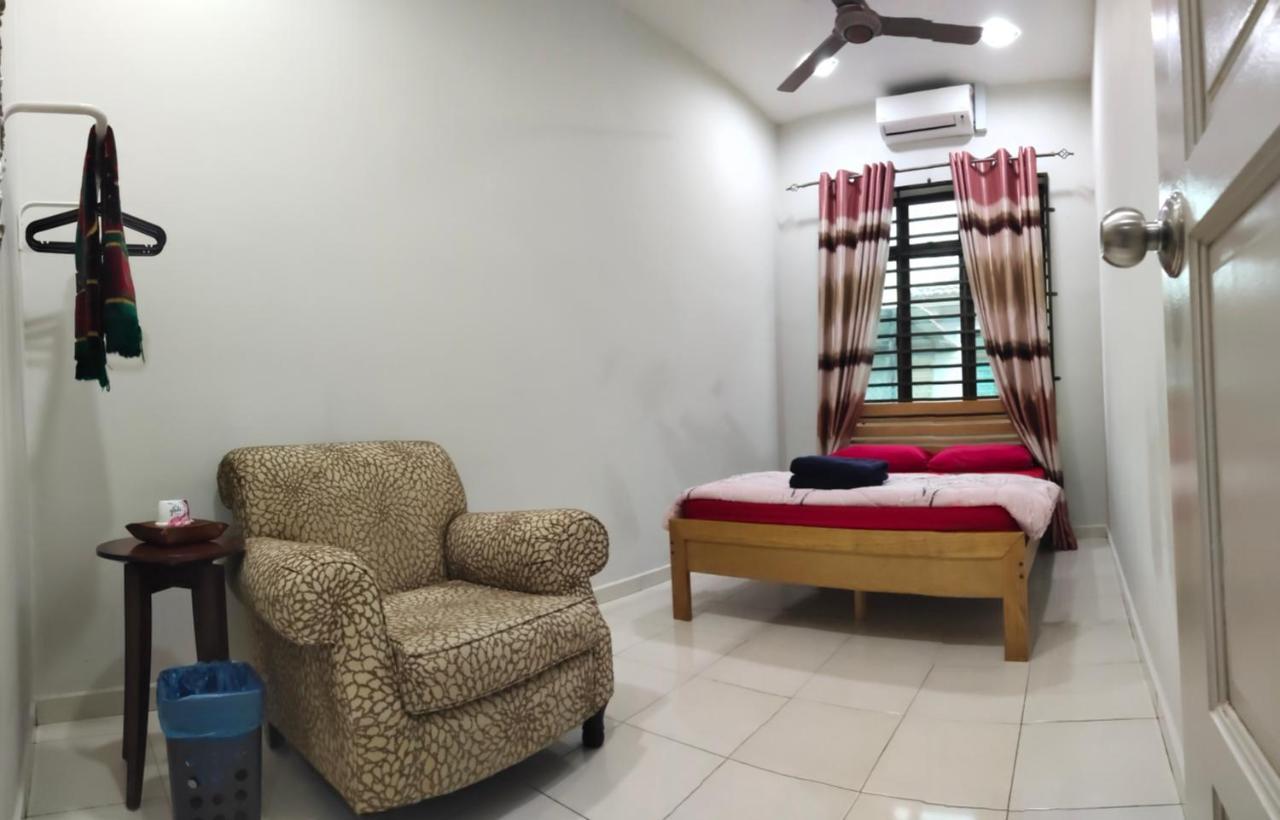 Homestay Melaka Urich מראה חיצוני תמונה